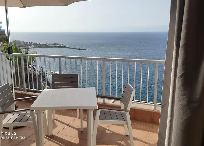 En Plena Costa De Puerto de la Cruz (Tenerife)